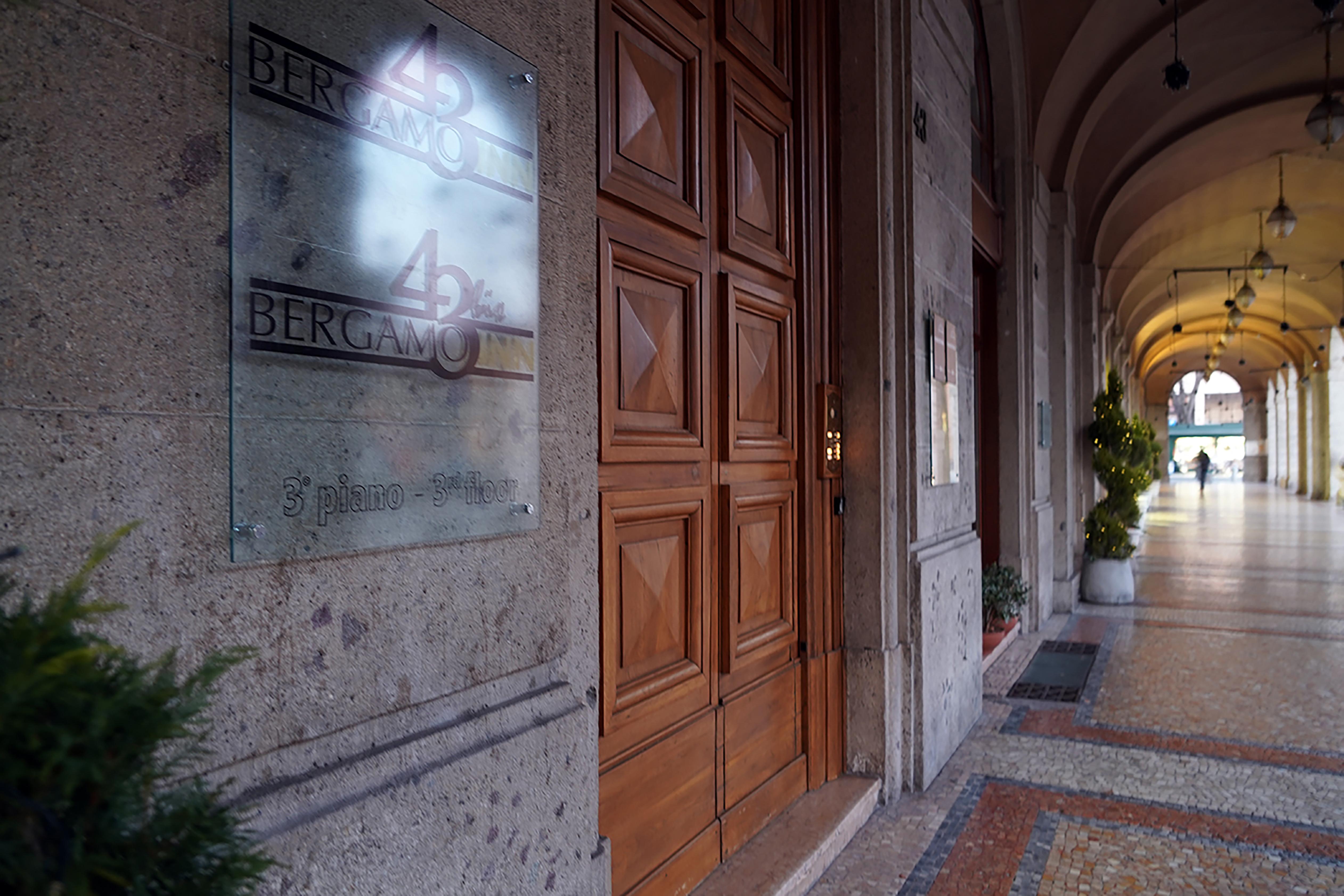 Bergamo Inn 43 Dış mekan fotoğraf